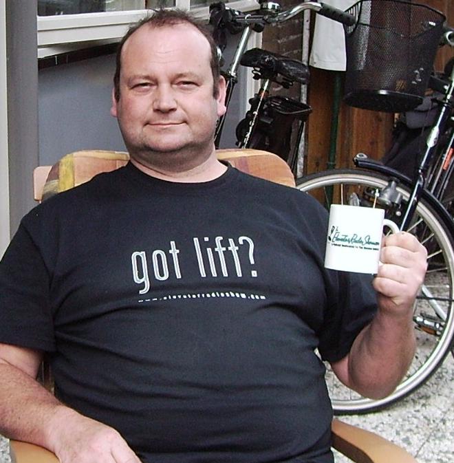  Hans and his new mug and t-shirt! 